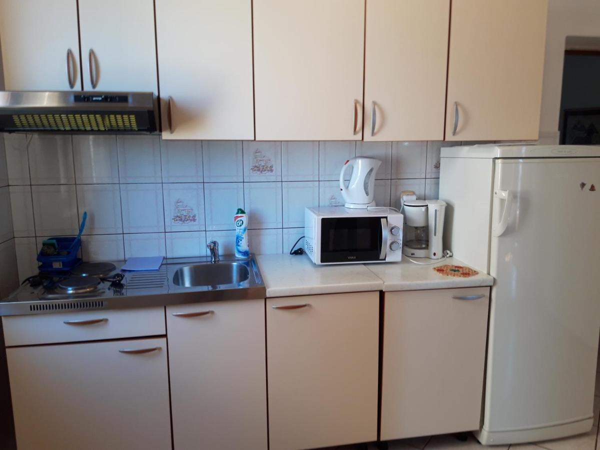 Apartments Damir 2838 Lopar Esterno foto