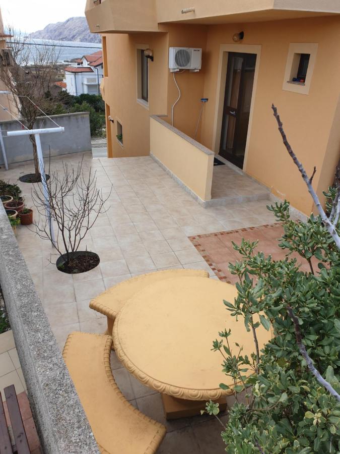 Apartments Damir 2838 Lopar Esterno foto