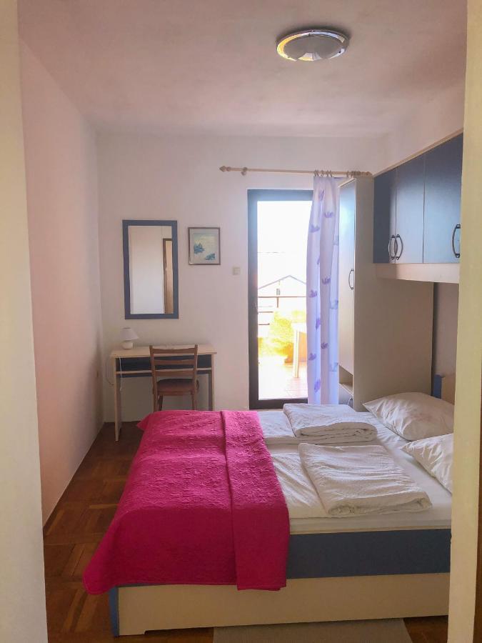 Apartments Damir 2838 Lopar Esterno foto